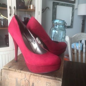 Mossimo Sexy Red Stiletto Heels, sz. 8, EUC!